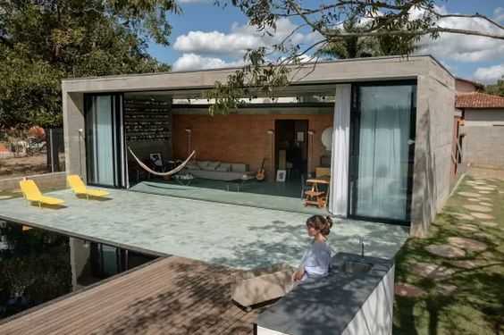 移动的 “诗与远方”：功能房、别墅、民宿让居住不再受限于固定地点(图2)